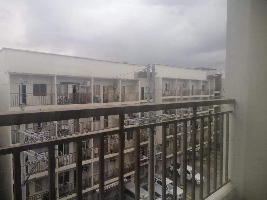 Your City•Home Apartment Paranaque City Exterior foto